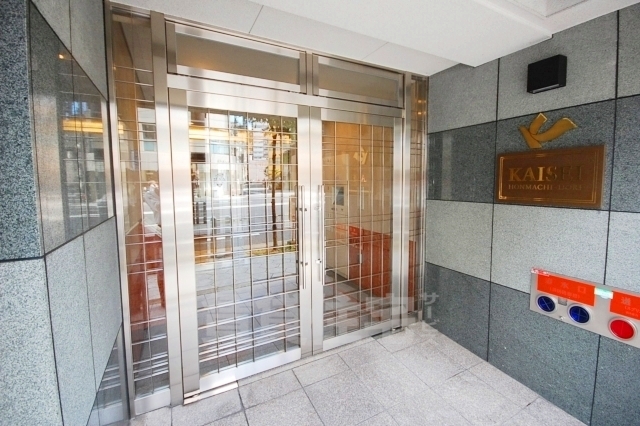 建物エントランス