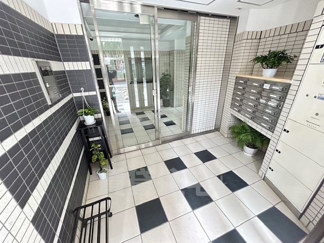 建物エントランス