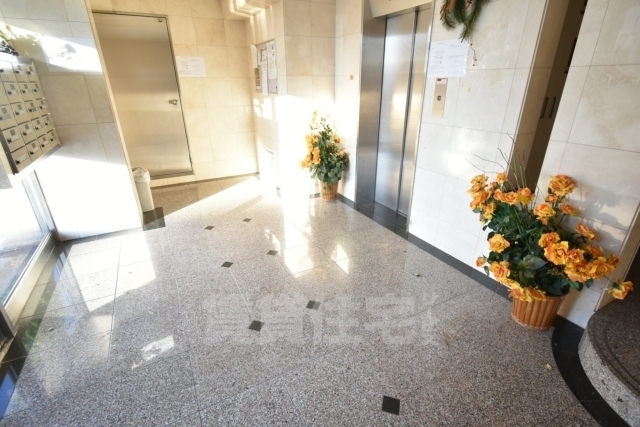 建物エントランス