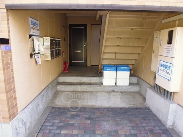 建物エントランス