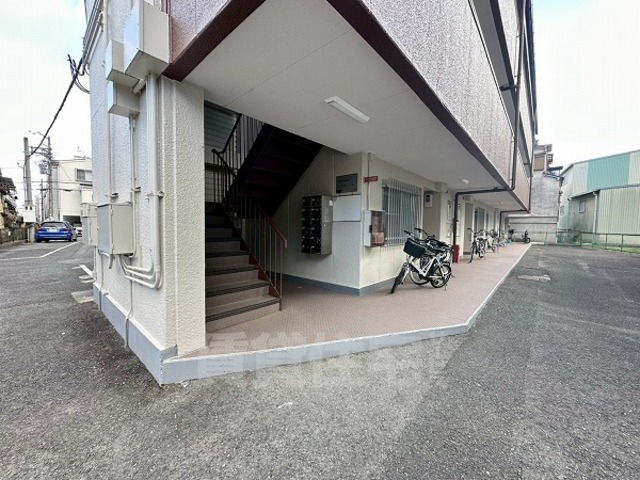 建物エントランス