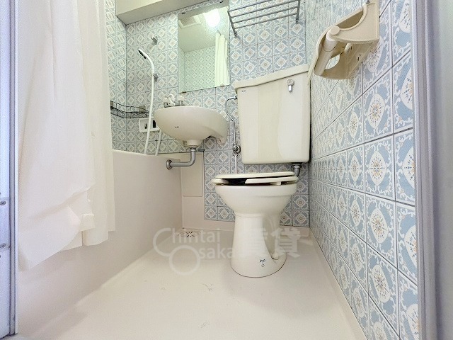 シャワールーム