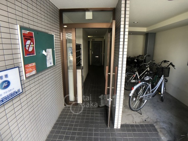 建物エントランス