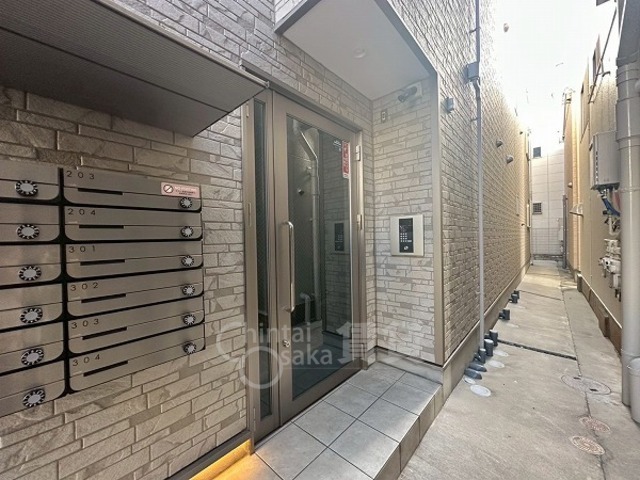 建物エントランス