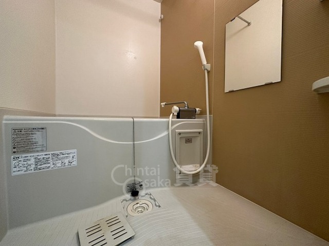 シャワールーム