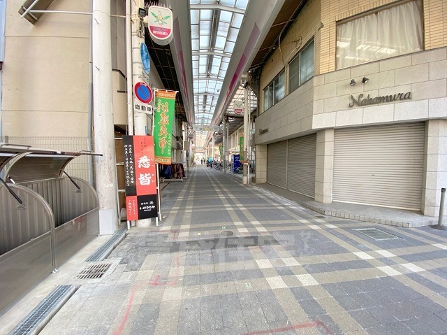 周辺