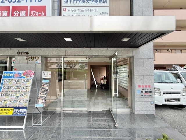 建物エントランス