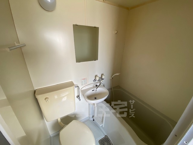 シャワールーム