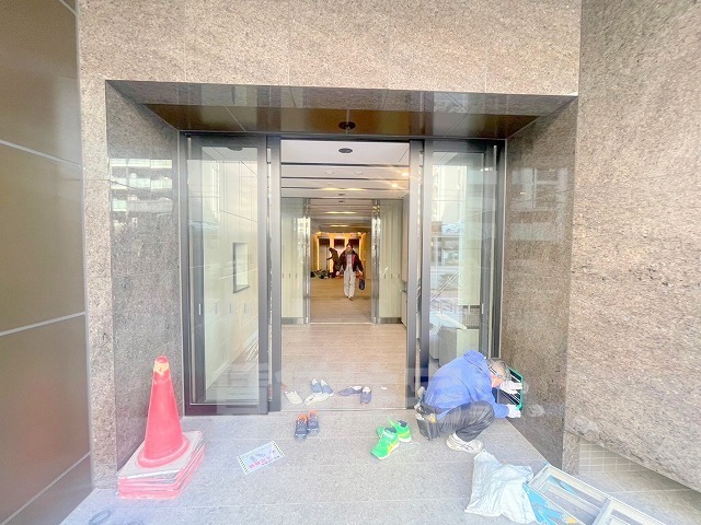 建物エントランス