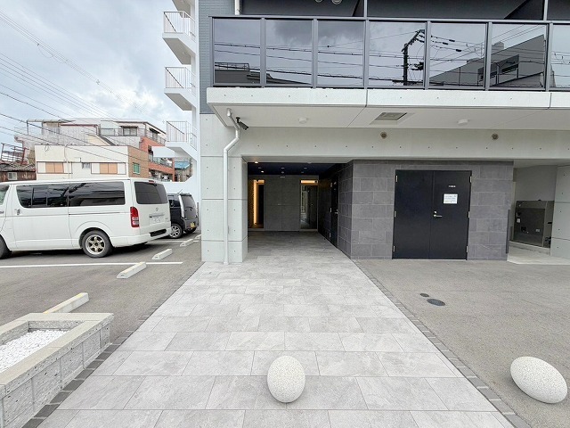 建物エントランス