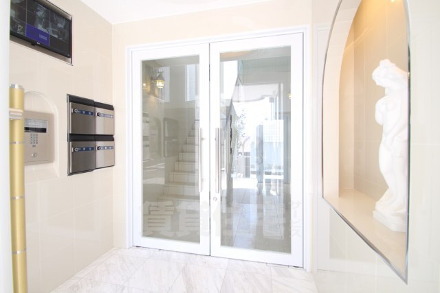 建物エントランス