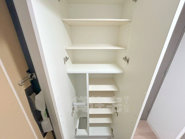 収納