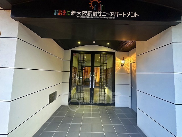 建物エントランス