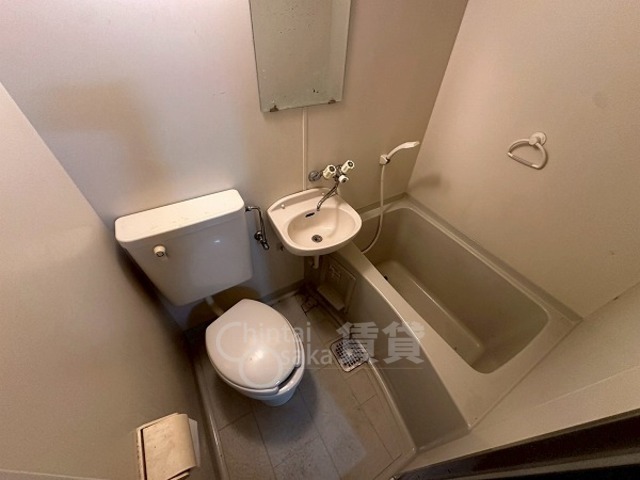 シャワールーム