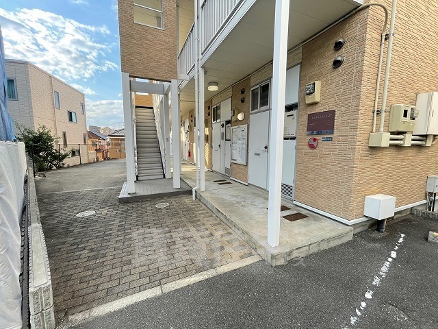 建物エントランス