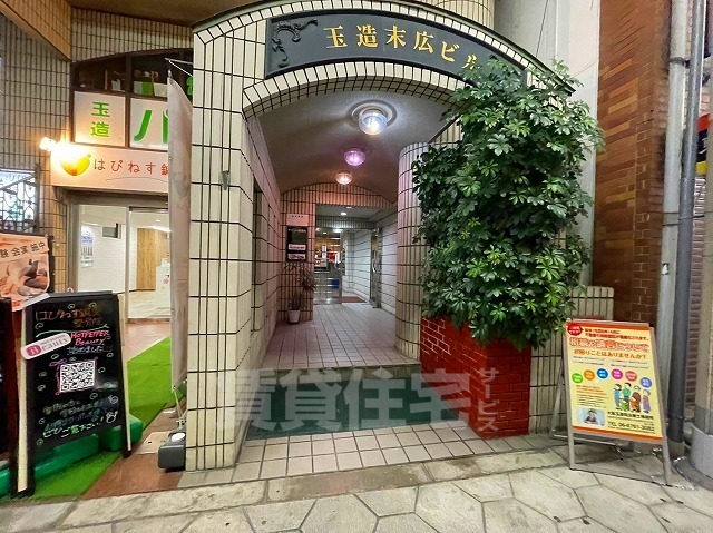 建物エントランス