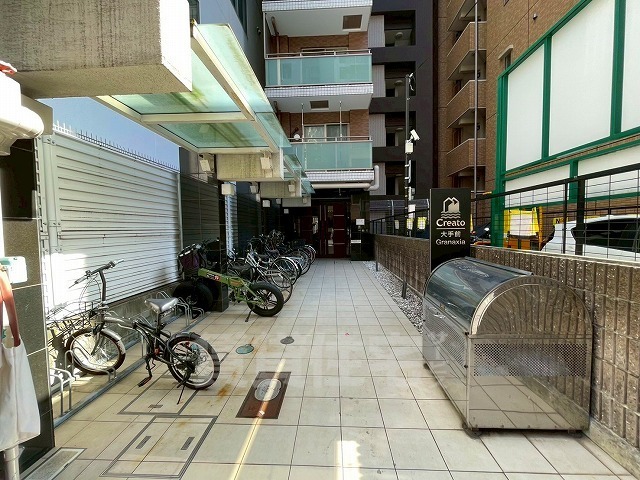建物エントランス