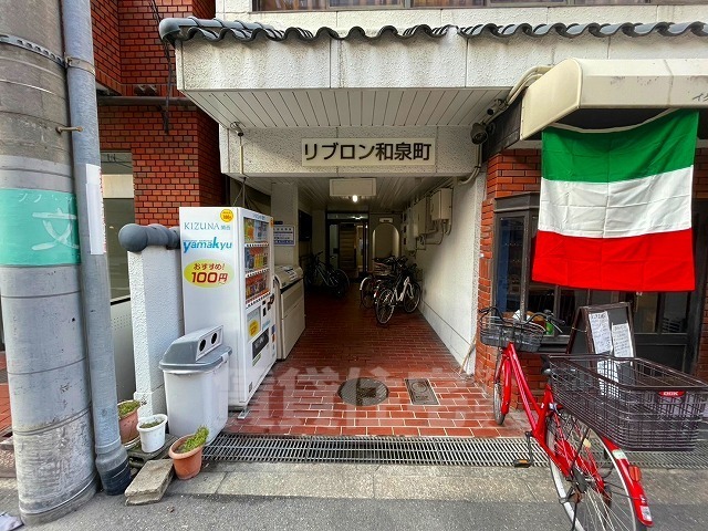 建物エントランス