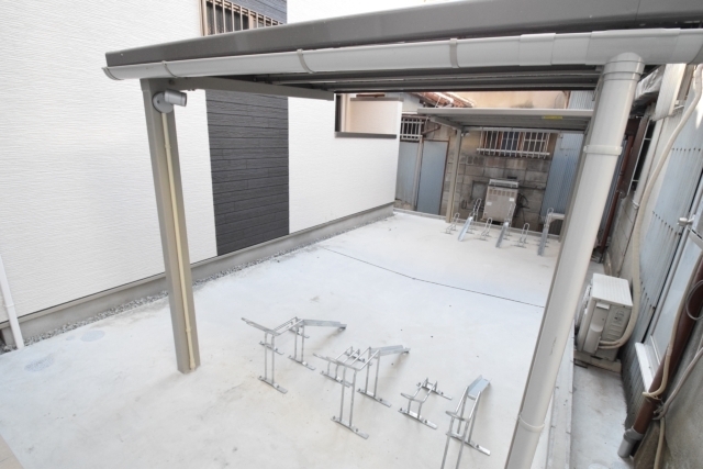 建物エントランス