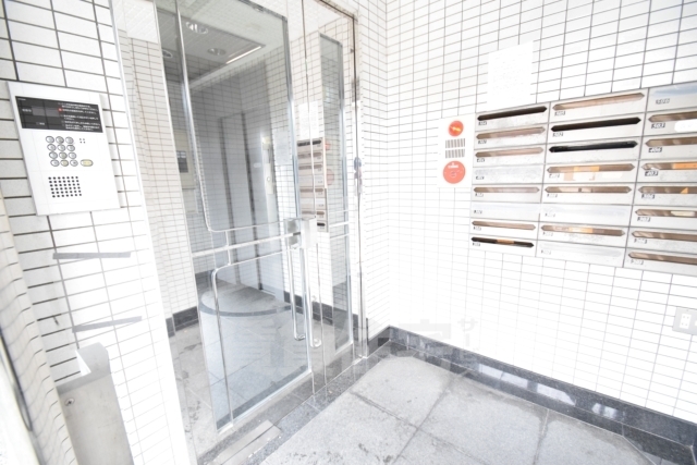 建物エントランス