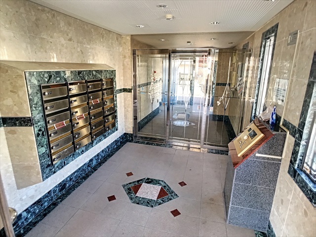 建物エントランス