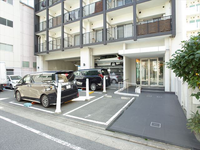 建物エントランス