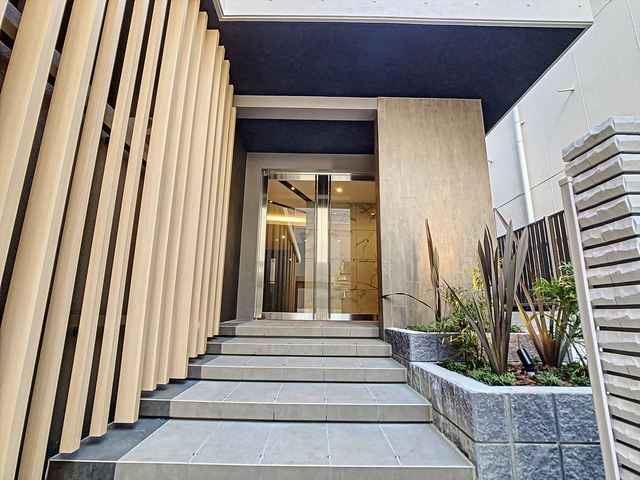 建物エントランス