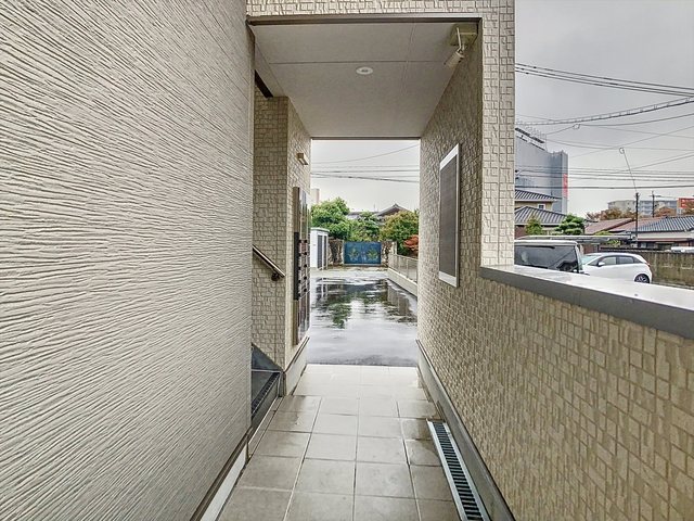 建物エントランス