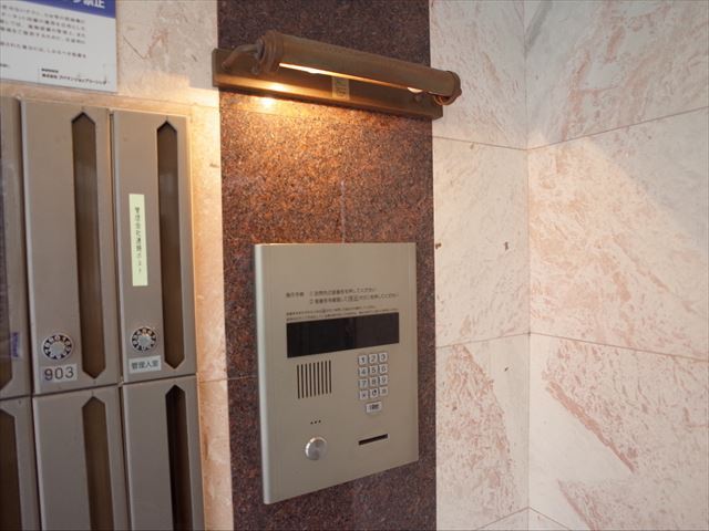 建物エントランス