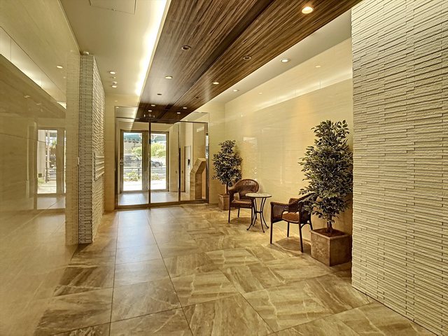 建物エントランス