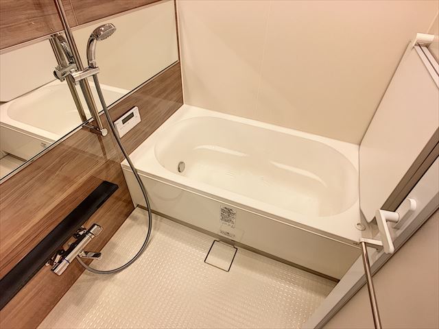 シャワールーム