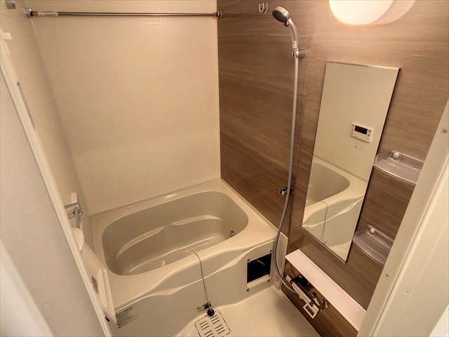 シャワールーム