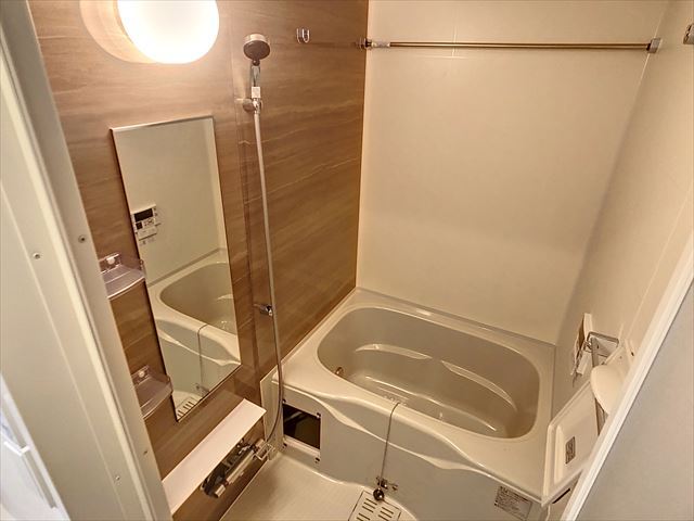 シャワールーム