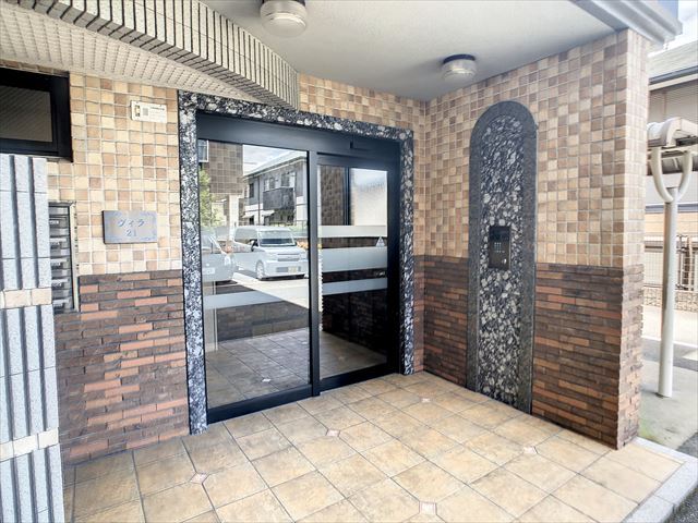 建物エントランス