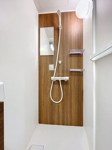 シャワールーム