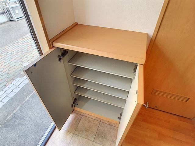 収納