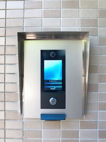 建物エントランス