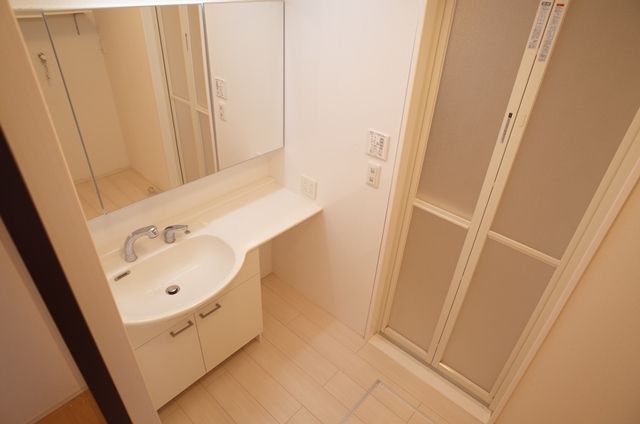 シャワールーム