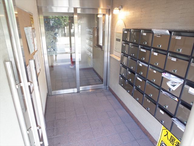 建物エントランス