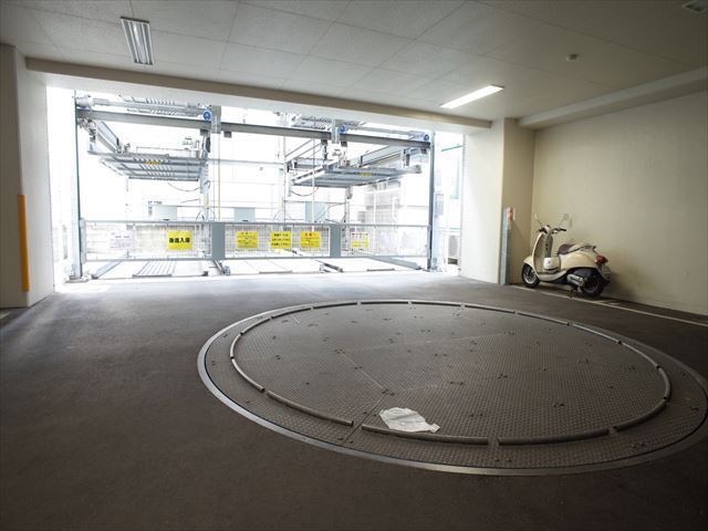 駐車場