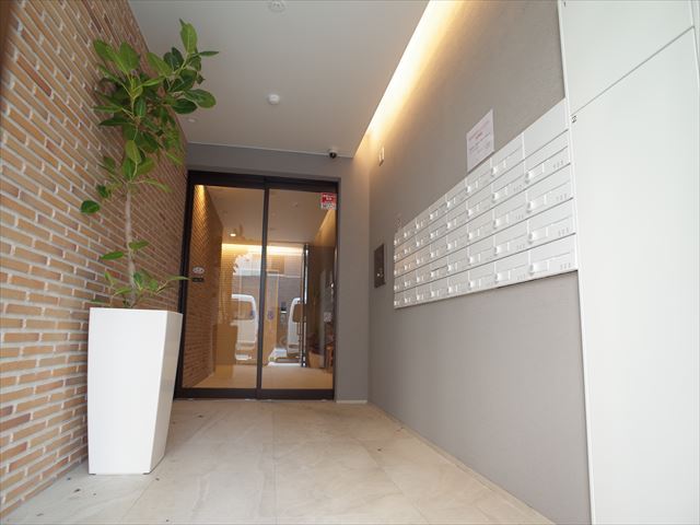建物エントランス