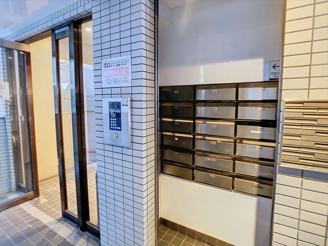 建物エントランス