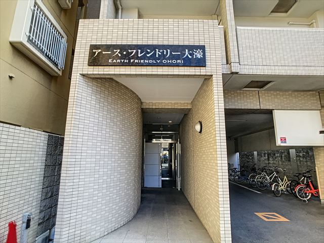 建物エントランス