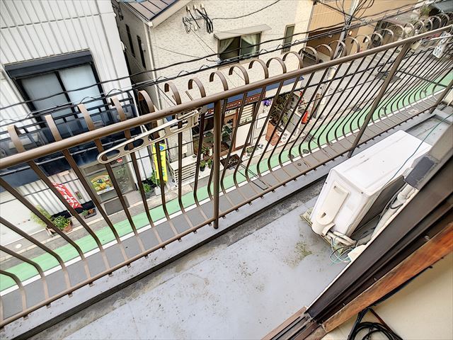 バルコニー