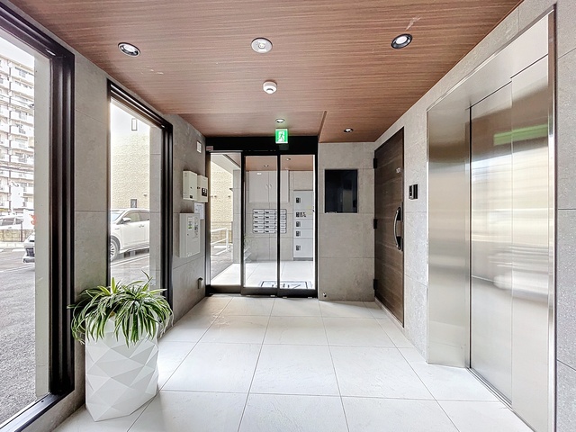 建物エントランス