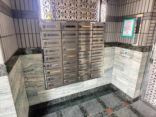 建物エントランス