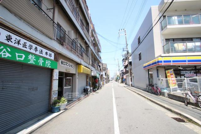 周辺