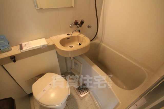 シャワールーム