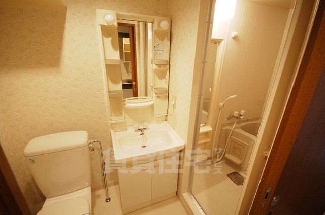 シャワールーム