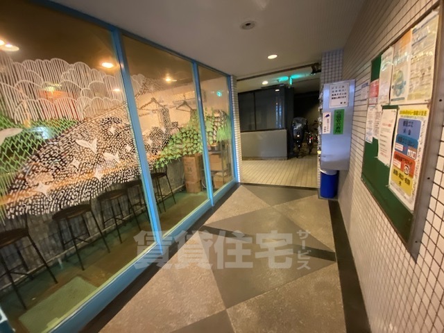 建物エントランス